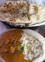 R R's Curry Express food