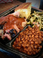 Willard's Bbq food