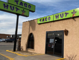 Taco Hut outside