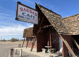 Bagdad Cafe outside