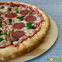 Pizza Boli's food