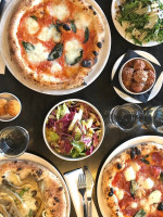 Pizzeria Alberico food