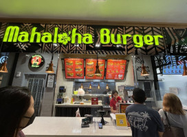 Mahaloha Burger Ala Moana food