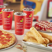 Peter Piper Pizza food