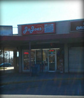 Jojoes Deli outside