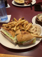 Gipper's Sports Grill food