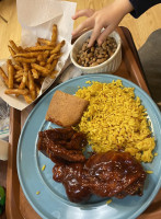 Addie Lee's Soul Food food