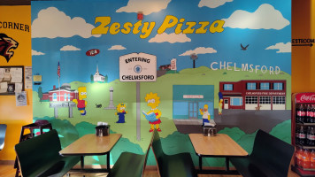 Zesty's Pizza food