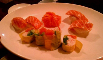 Sushi N Joy food