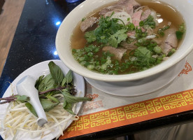 Vn Pho Fallon food