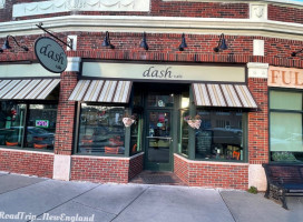 Dash Cafe outside