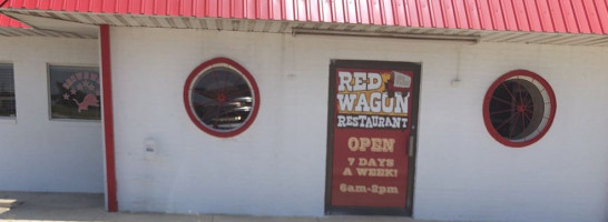 Sissy's Red Wagon outside