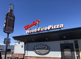 Woody's Wood-fire Pizza Oven outside