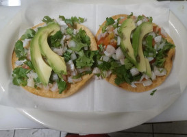 Taqueria Lopez food