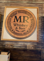 Missouri Ridge Distillery Brewery food