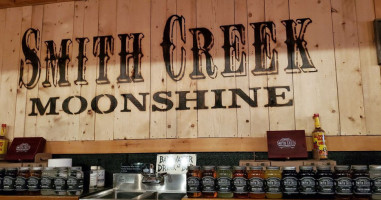 Smith Creek Moonshine Branson Landing food