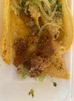 Santiago's Taco Shop food