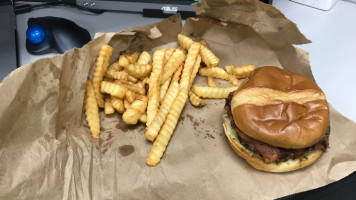 Harold's Drive-in food