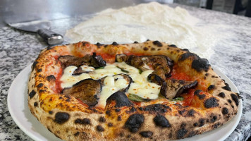 Spuntino Wood Fired Pizzeria food