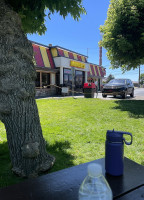 Miner's Drive-in food