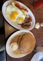 Nick's Pancake House food