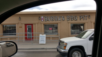 Bubba's Bbq Pit outside