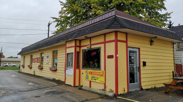 Col K's Pasty Shop outside