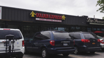 Golden Express Chinese Kitchen outside