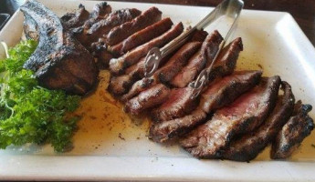 Barbarie's Black Angus Grill food