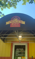 Pierce's Pitt -b-que food