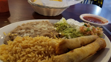 Los Amigos Mexican food