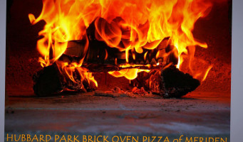 Hubbard Park Pizza outside