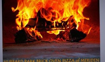 Hubbard Park Pizza outside