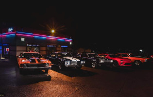 Goody's Steak Burgers outside