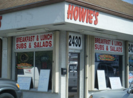 Howies Subs Sandwiches outside