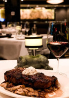 Morton's The Steakhouse food