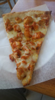 Lucy's Pizza food