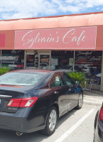 Sylvain's Café food