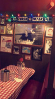 Buca Di Beppo Italian food