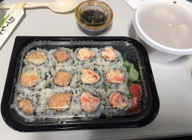 Sushi Wok food