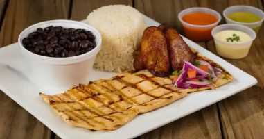 La Granja Plantation food