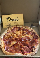 Dino's Pizza food