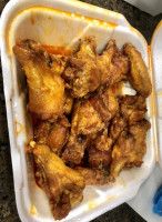 Wings In Weston food