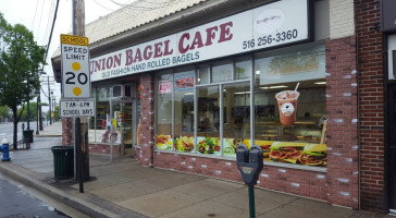 Union Bagel Cafe outside