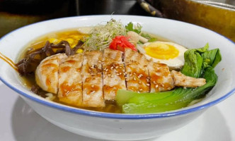 Ichi Ni San Asian Ramen Sushi food