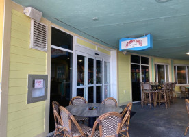 Sloppy Joe's Daytona Beach inside