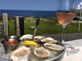 Pigeon Cove Tavern - Emerson Inn by the Sea food