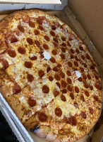 New York Giant Pizza food