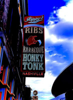 Rippy's Honky Tonk outside