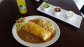 Marcelos Mexican 2 food